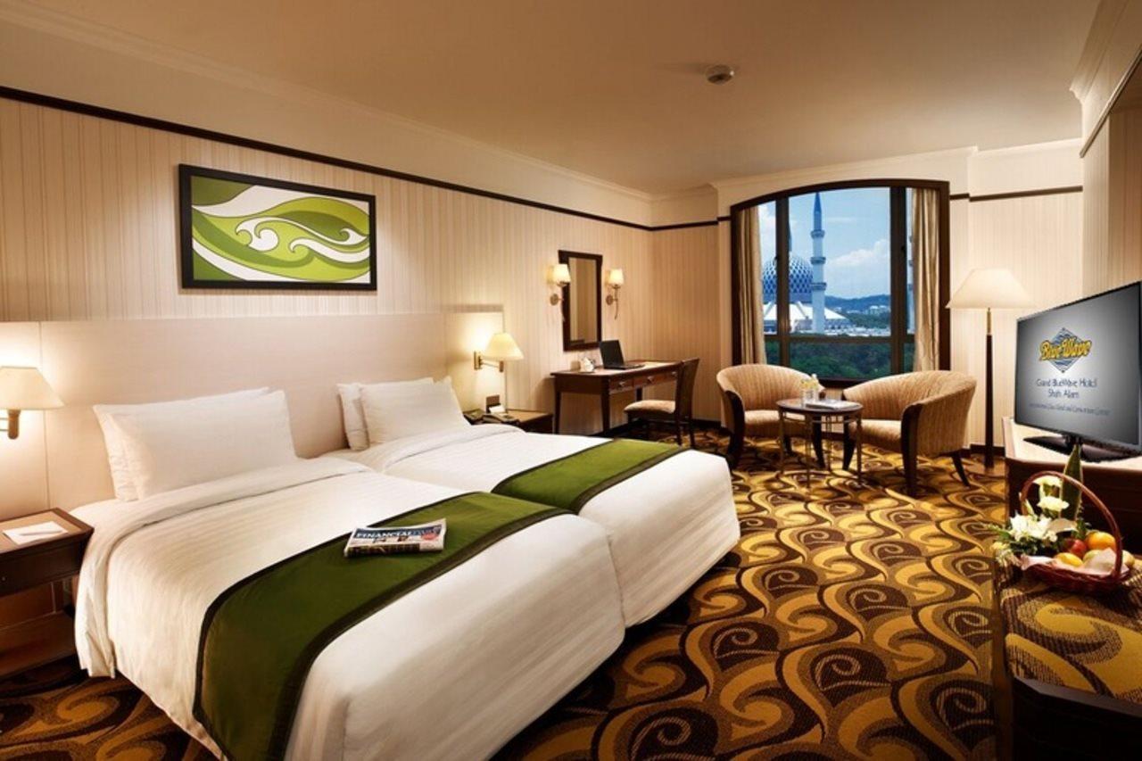Mardhiyyah Hotel And Suites Shah Alam Dış mekan fotoğraf Deluxe Room