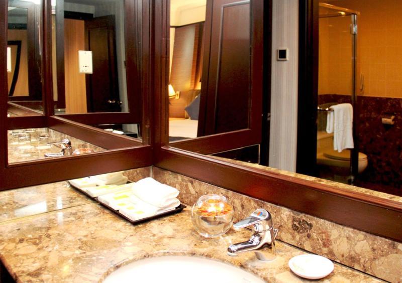 Mardhiyyah Hotel And Suites Shah Alam Dış mekan fotoğraf