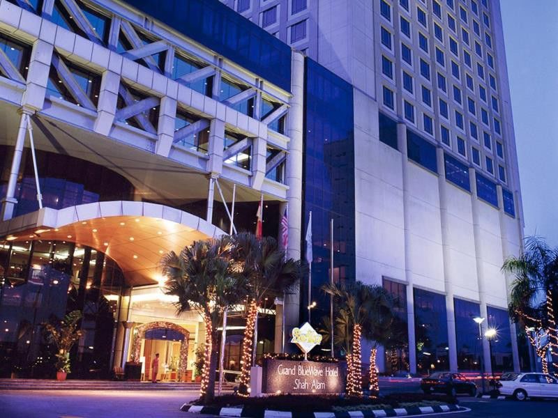 Mardhiyyah Hotel And Suites Shah Alam Dış mekan fotoğraf The Royal